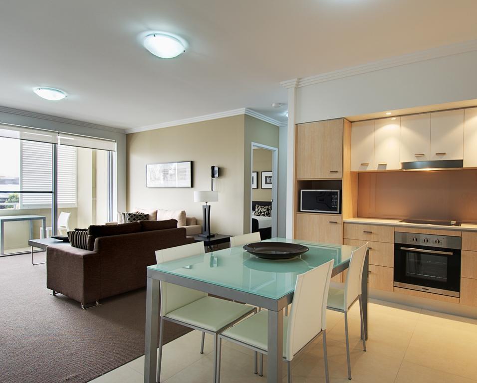 Chancellor Executive Apartments Gold Coast Dış mekan fotoğraf