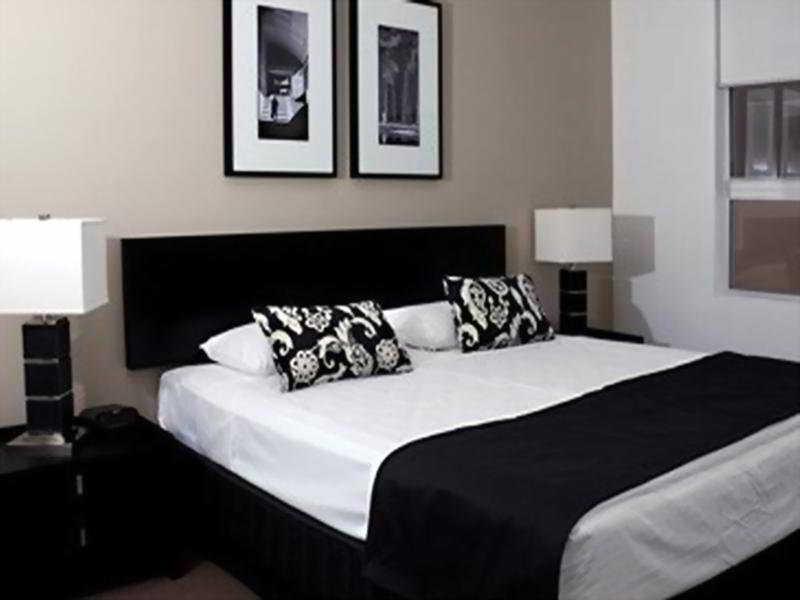 Chancellor Executive Apartments Gold Coast Dış mekan fotoğraf